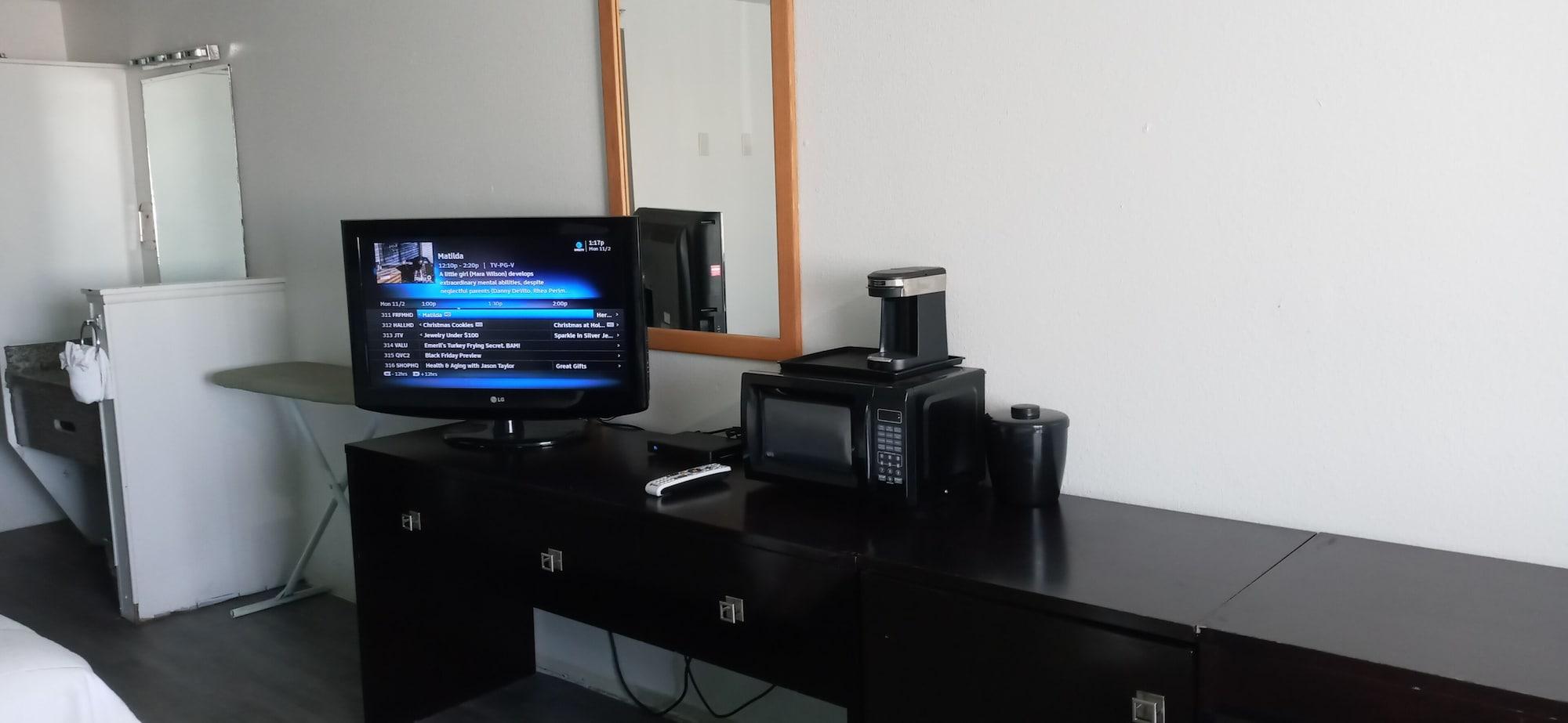 Nampa Inn & Suites Ngoại thất bức ảnh